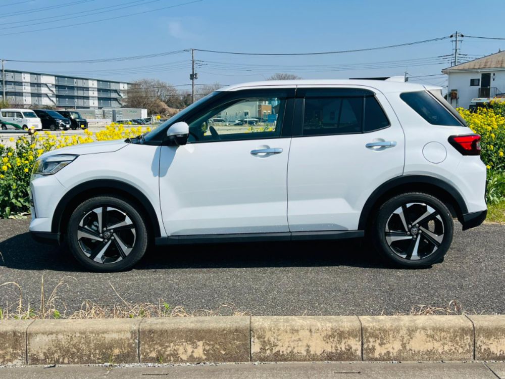 Advertisement image 3