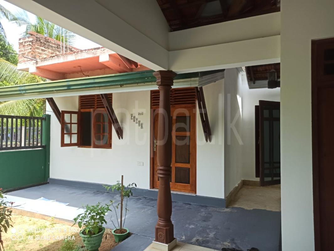 House for Sale in Ilippadeniya ads-image-1
