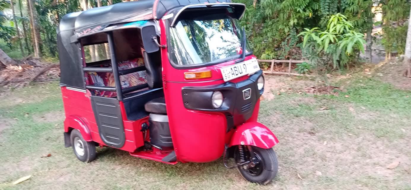 Bajaj Three Wheel 2020 - භාවිතා කරන ලද ත්‍රිරෝද රථය sale in Sri Lanka - patpat.lk