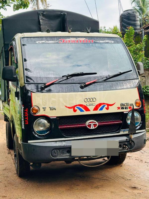 Advertisement image 6