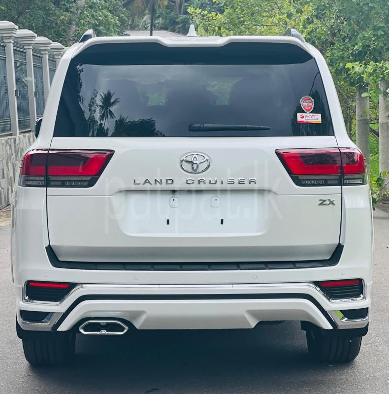 Toyota Land Cruiser 2025 - Brand New SUV sale in Sri Lanka - patpat.lk