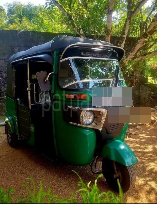 Bajaj Three Wheel 2015 - Reconditioned Three wheeler sale in Sri Lanka - patpat.lk