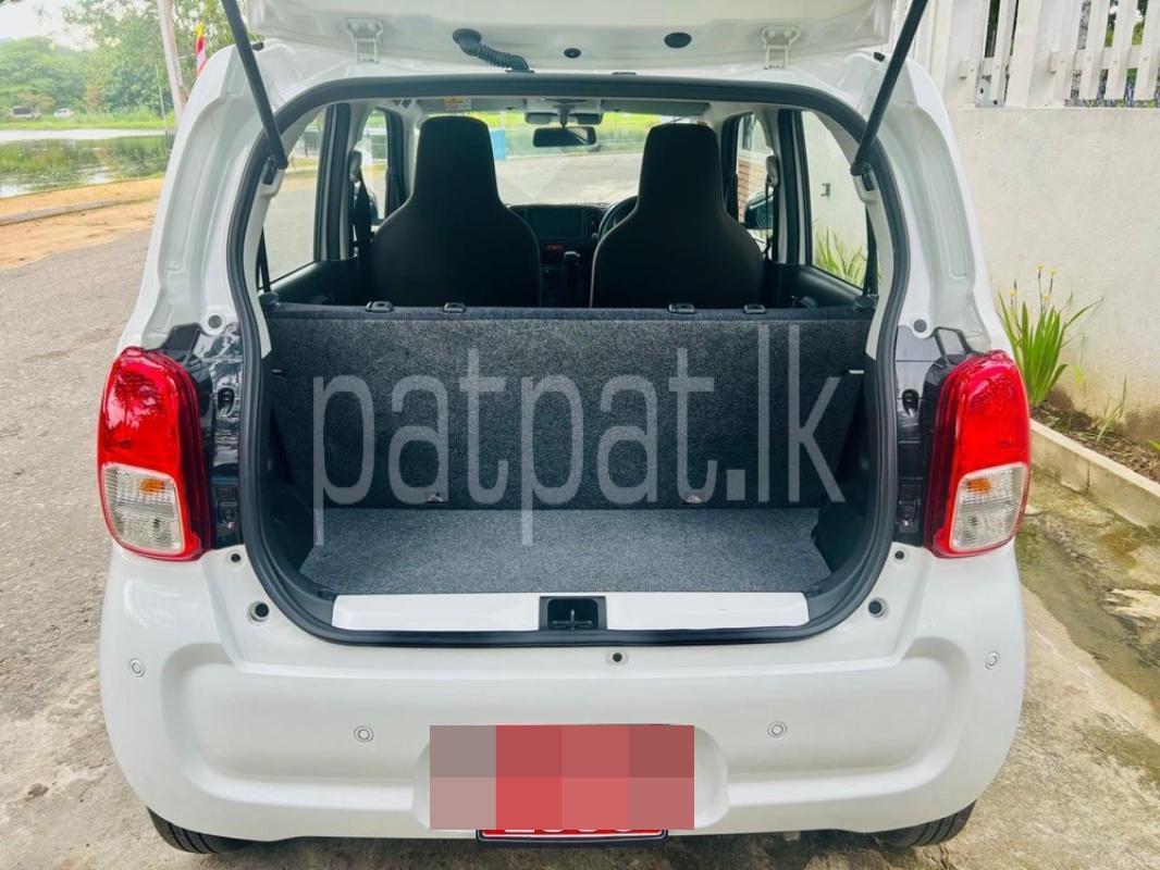 Advertisement image 6