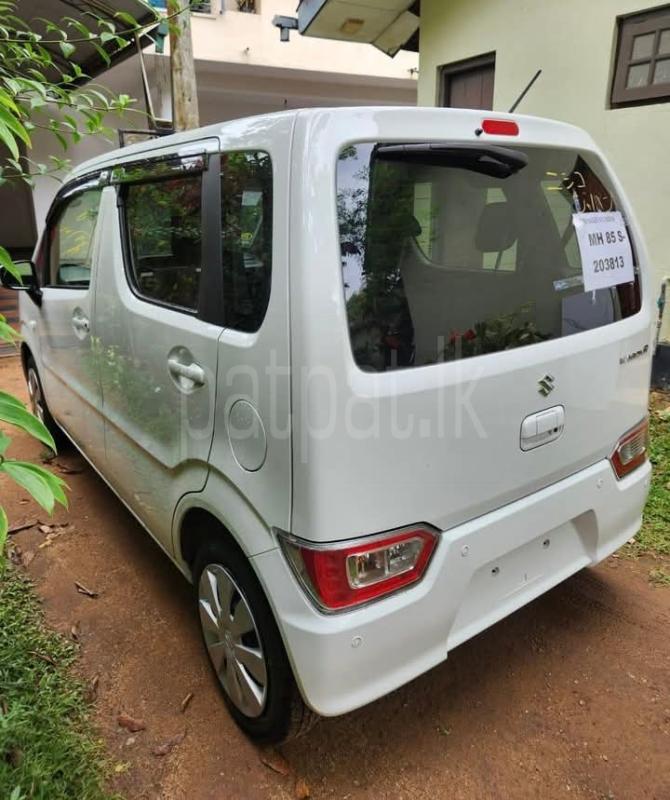 Advertisement image 6