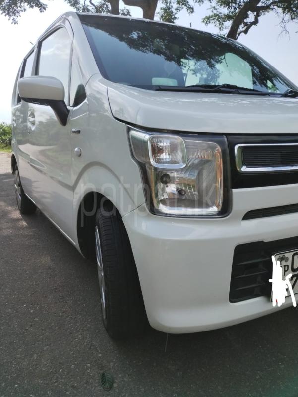Suzuki Wagon R 2018 - பயன்படுத்தப்பட்டது கார் sale in Sri Lanka - patpat.lk