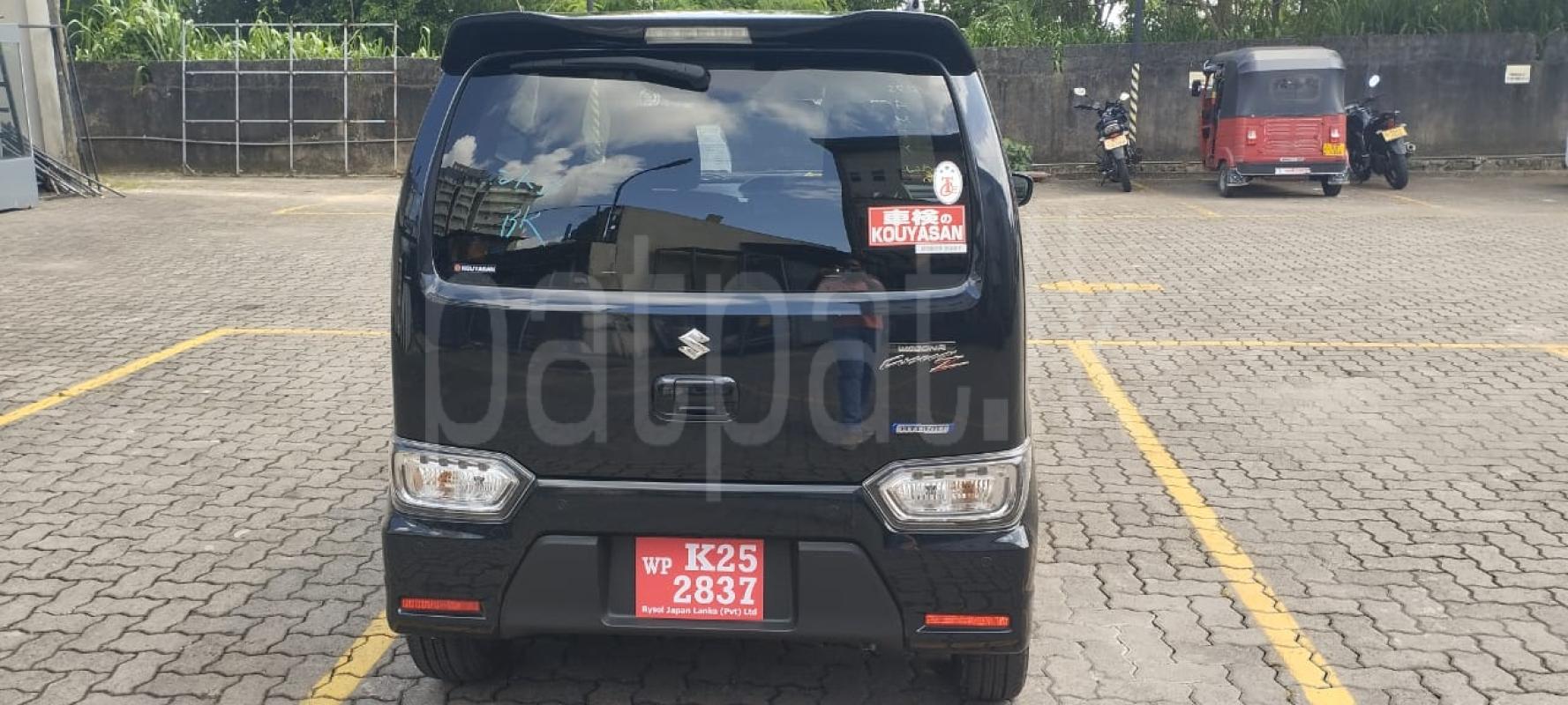 Advertisement image 6