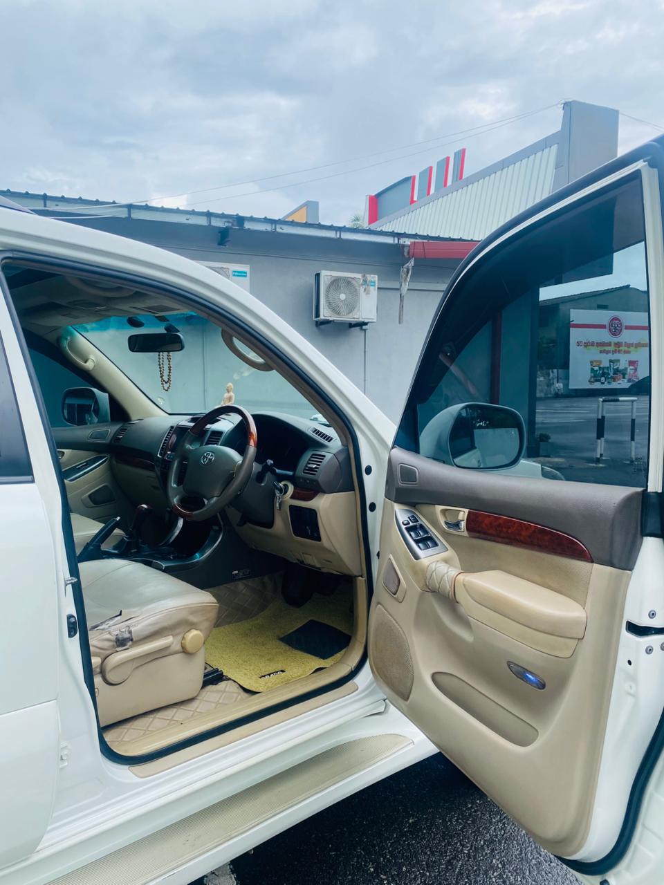 Toyota Land Cruiser Prado 2003 - பயன்படுத்தப்பட்டது SUV sale in Sri Lanka - patpat.lk