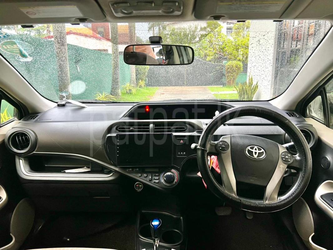 Toyota Aqua 2013 - பயன்படுத்தப்பட்டது கார் sale in Sri Lanka - patpat.lk