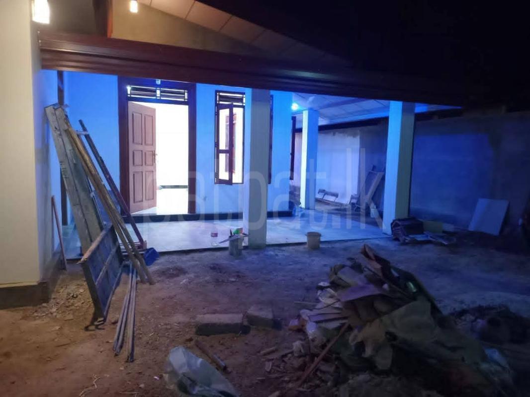 House for Sale in Bandaragama