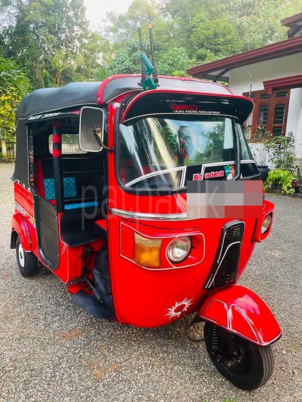 Bajaj 4 stroke 2012 - பயன்படுத்தப்பட்டது முச்சக்கர வண்டி sale in Sri Lanka - patpat.lk