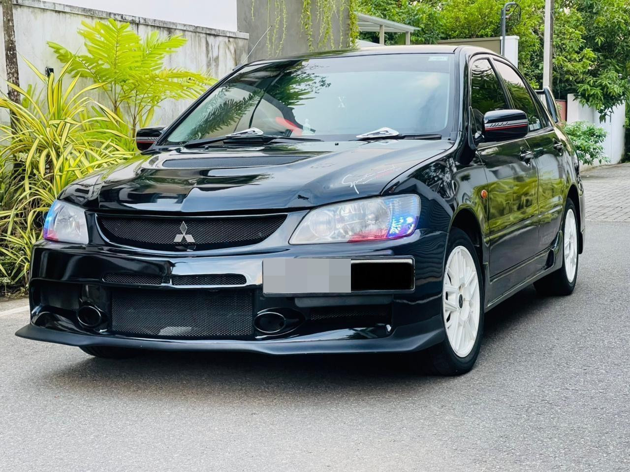 Mitsubishi Lancer 2017 - பயன்படுத்தப்பட்டது கார் sale in Sri Lanka - patpat.lk