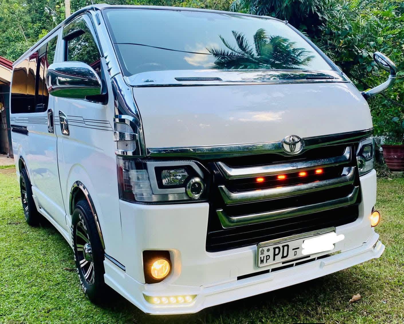 Toyota Hiace 2007 - Used Van sale in Sri Lanka - patpat.lk