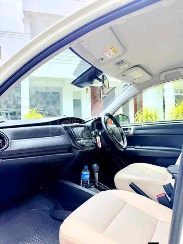 Toyota Axio 2016 - භාවිතා කරන ලද කාර් sale in Sri Lanka - patpat.lk