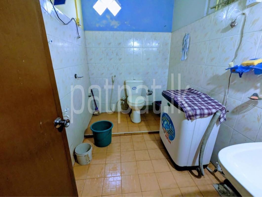 Advertisement image 6