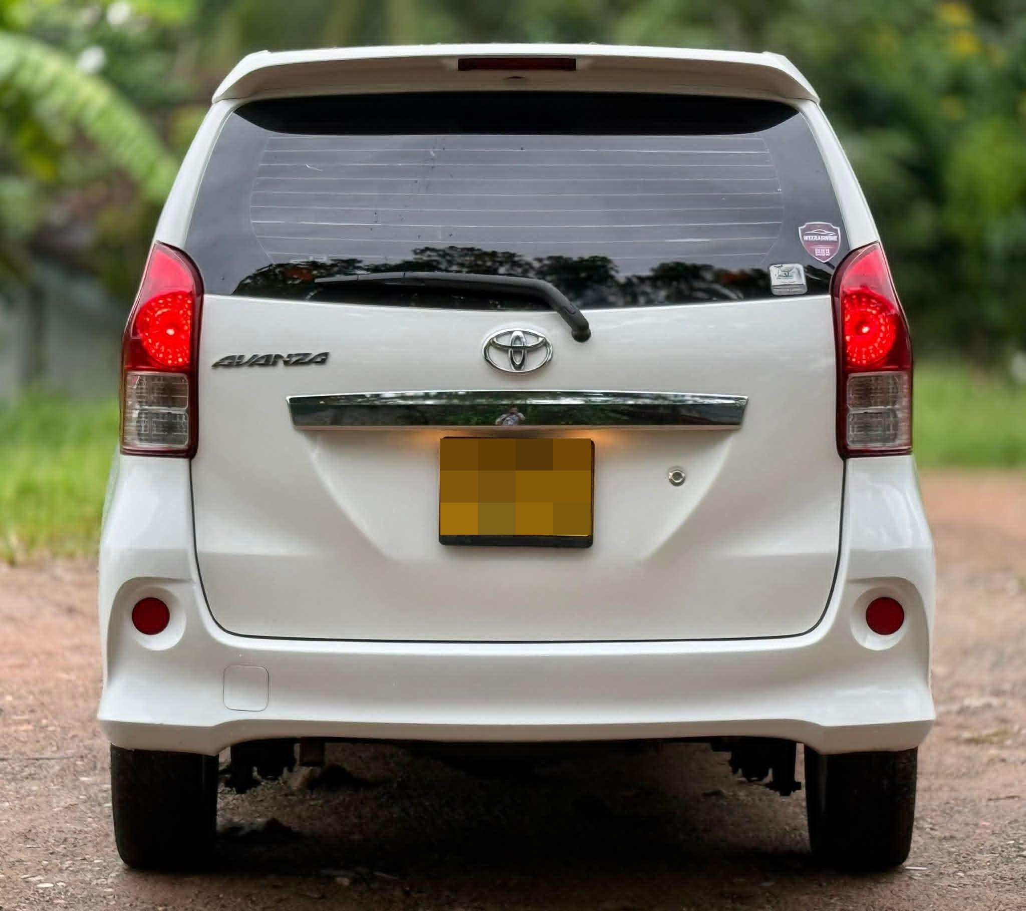 Toyota Avanza 2014 - Used Van sale in Sri Lanka - patpat.lk