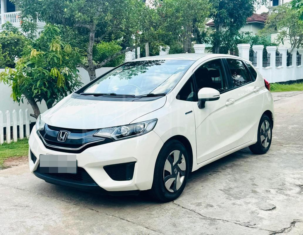 Honda Fit 2015 - Reconditioned Car sale in Sri Lanka - patpat.lk