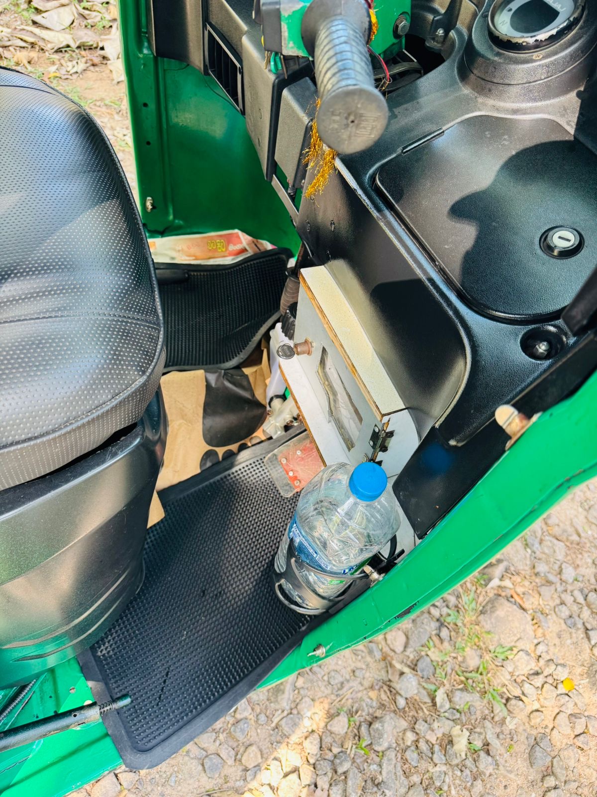 Bajaj Three Wheel 2014 - භාවිතා කරන ලද ත්‍රිරෝද රථය sale in Sri Lanka - patpat.lk