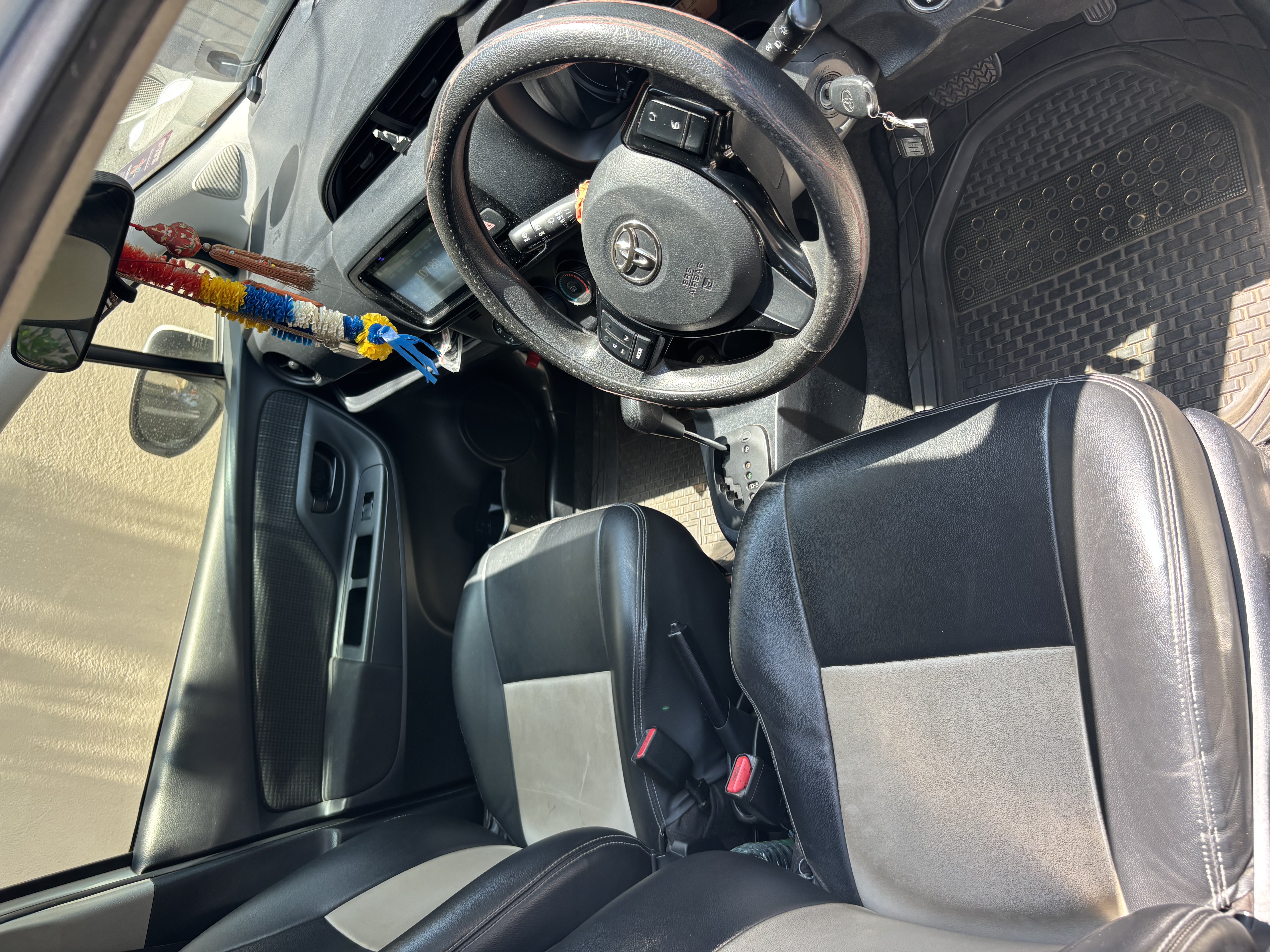 Toyota Vitz 2017 - Used Car sale in Sri Lanka - patpat.lk