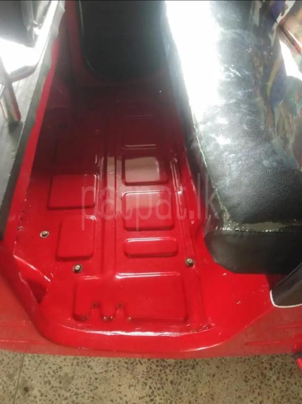 Bajaj Three Wheel 2010 - பயன்படுத்தப்பட்டது முச்சக்கர வண்டி sale in Sri Lanka - patpat.lk