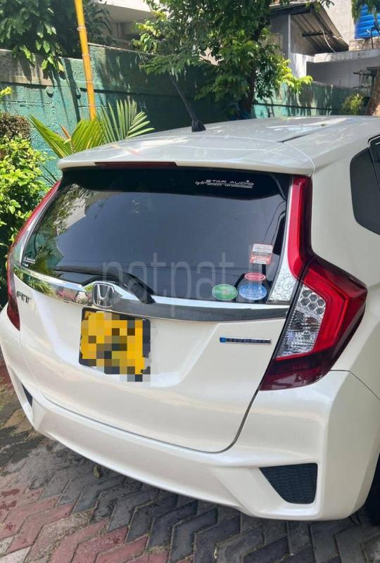 Honda Fit 2014 - பயன்படுத்தப்பட்டது கார் sale in Sri Lanka - patpat.lk