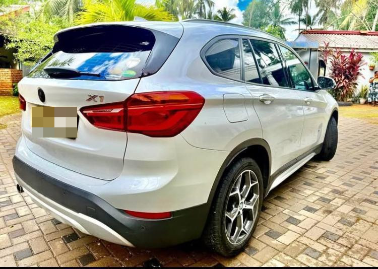 BMW x1 2018 - பயன்படுத்தப்பட்டது SUV sale in Sri Lanka - patpat.lk