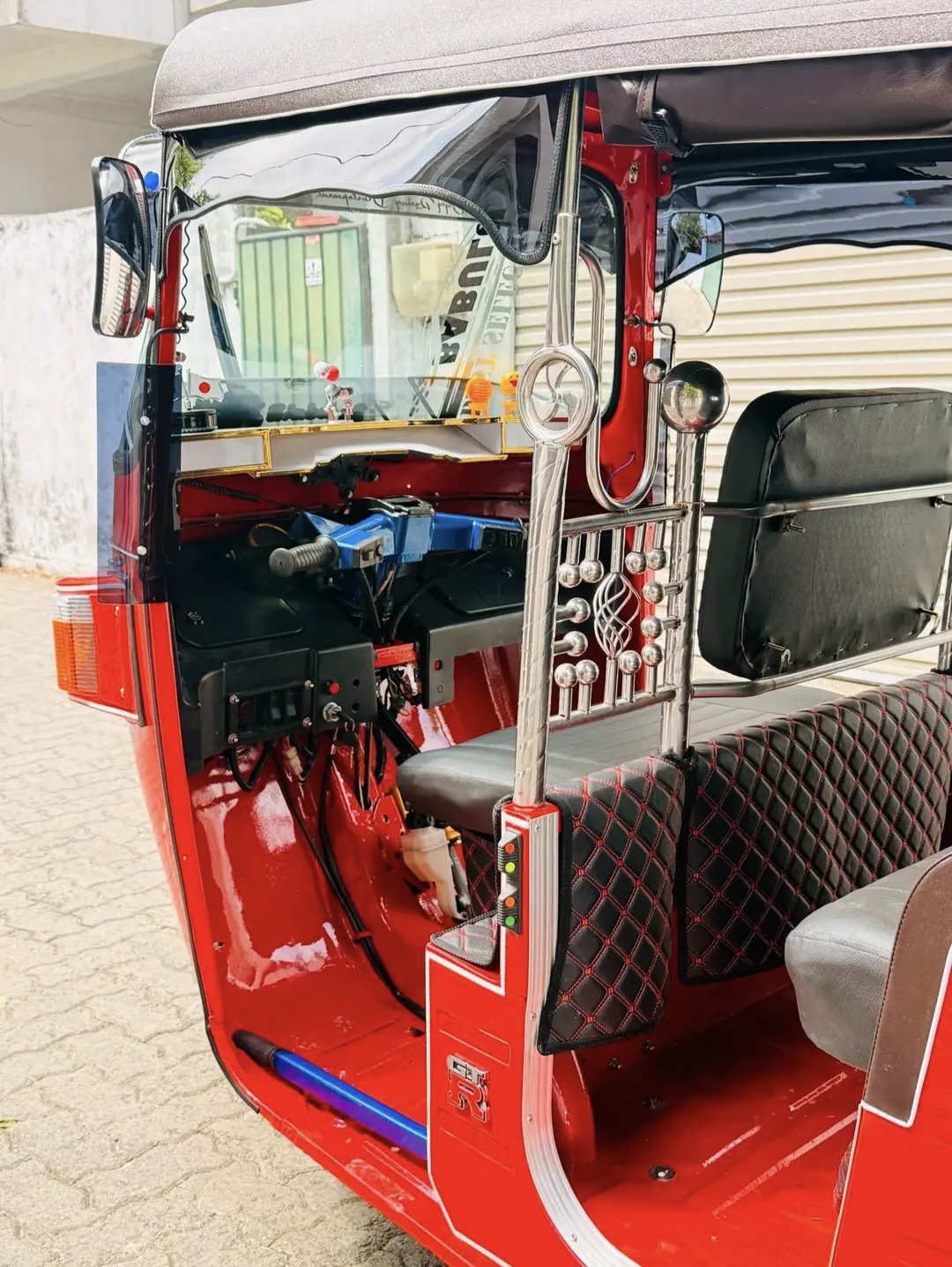 Bajaj Three Wheel 2012 - Used Three wheeler sale in Sri Lanka - patpat.lk