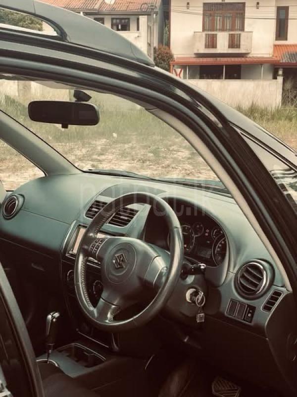 Advertisement image 4