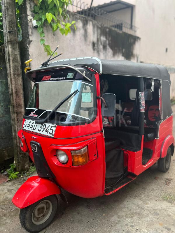 Bajaj 4 stroke 2012 - பயன்படுத்தப்பட்டது முச்சக்கர வண்டி sale in Sri Lanka - patpat.lk