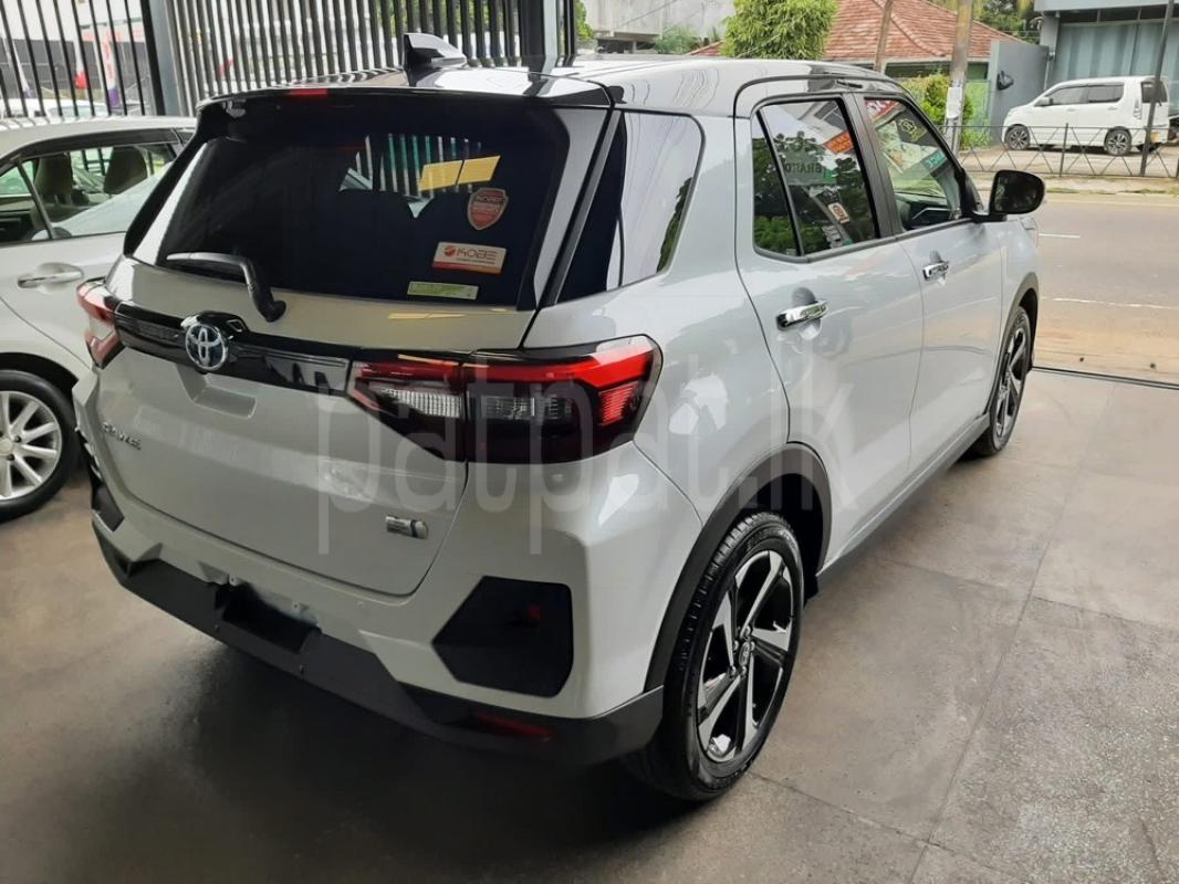 Advertisement image 4