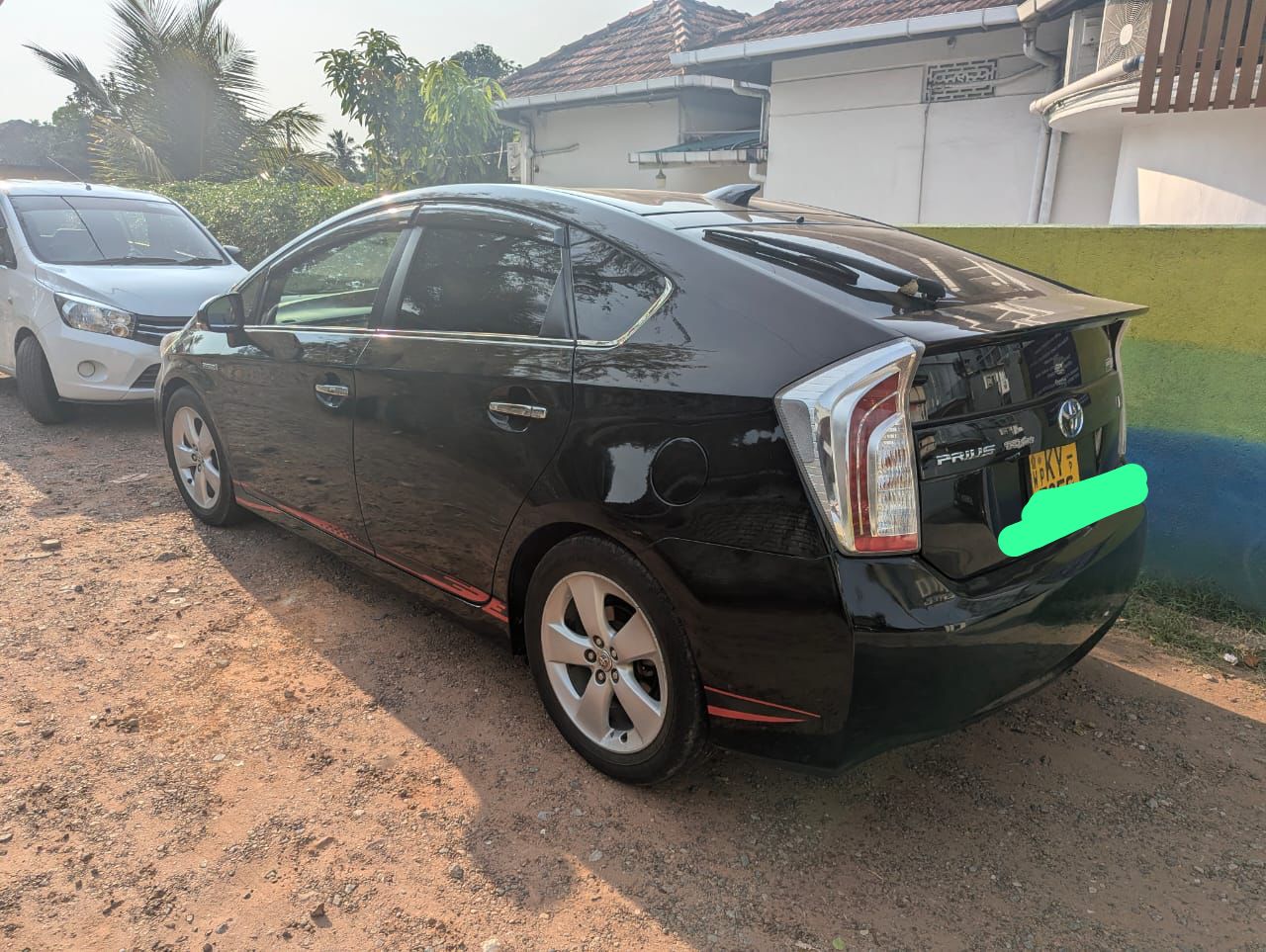 Toyota Prius 2013 - Used Car sale in Sri Lanka - patpat.lk