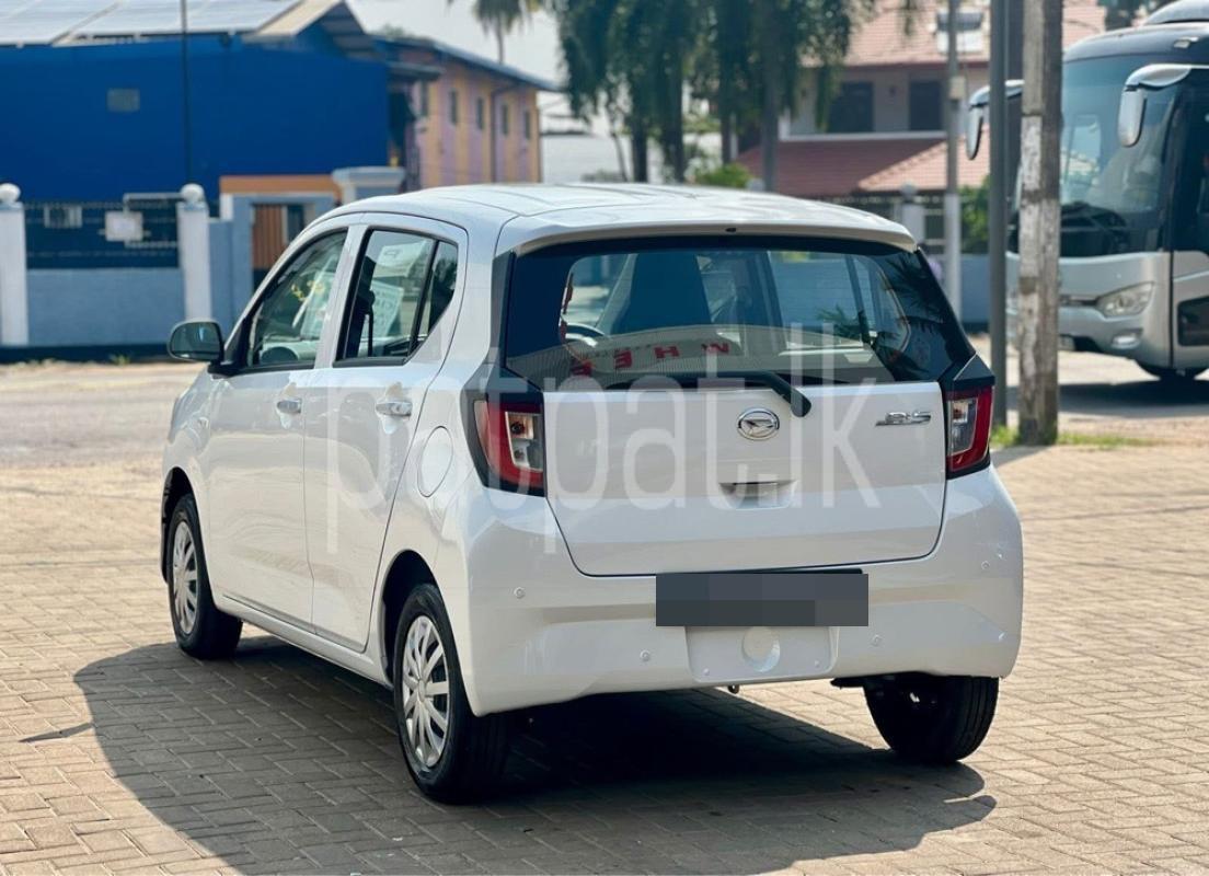 Advertisement image 6