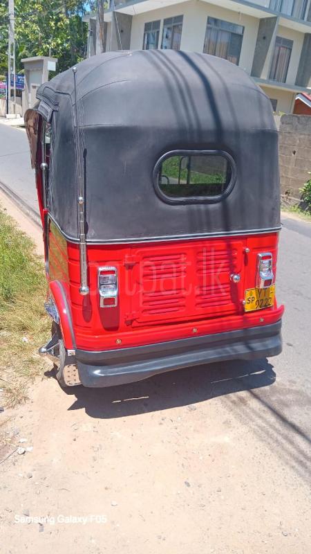 Bajaj Three Wheel 2011 - Used Three wheeler sale in Sri Lanka - patpat.lk