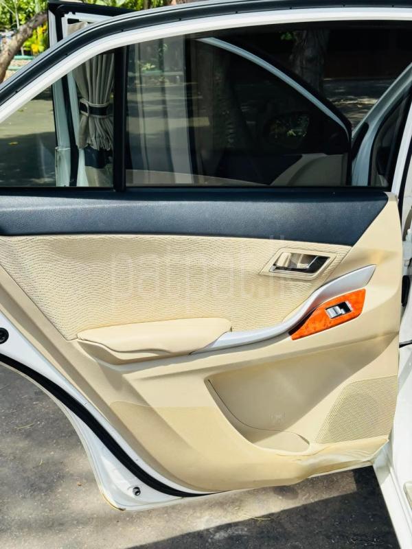 Advertisement image 4