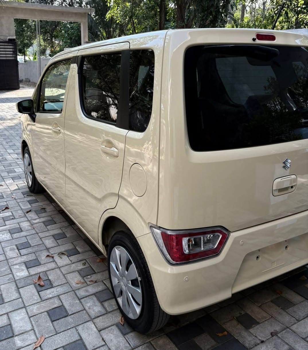 Suzuki Wagon R 2024 - අලුත් කාර් sale in Sri Lanka - patpat.lk
