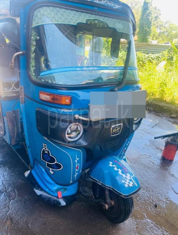 Bajaj 4 stroke 2012 - භාවිතා කරන ලද ත්‍රිරෝද රථය sale in Sri Lanka - patpat.lk