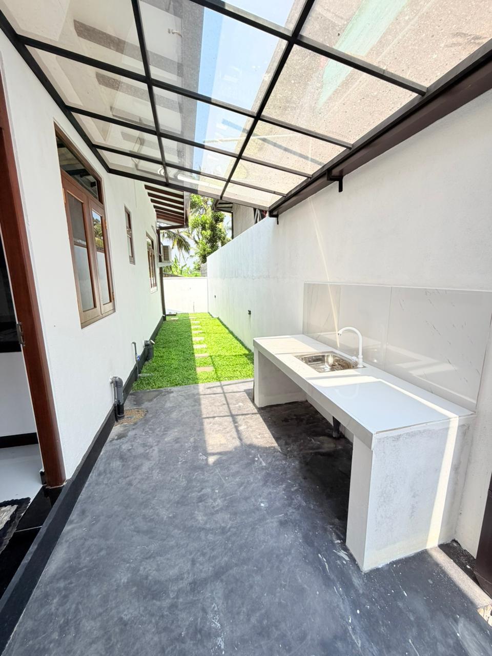 House for Sale in Habarakada