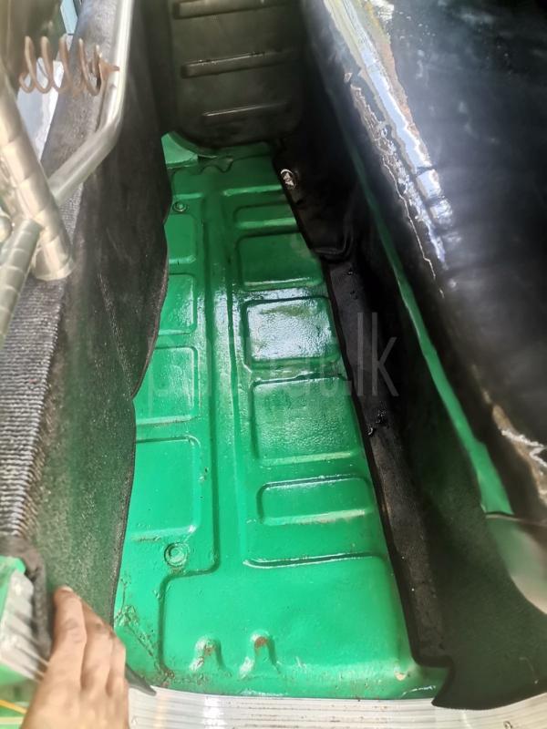 Bajaj 4 stroke 2009 - பயன்படுத்தப்பட்டது முச்சக்கர வண்டி sale in Sri Lanka - patpat.lk