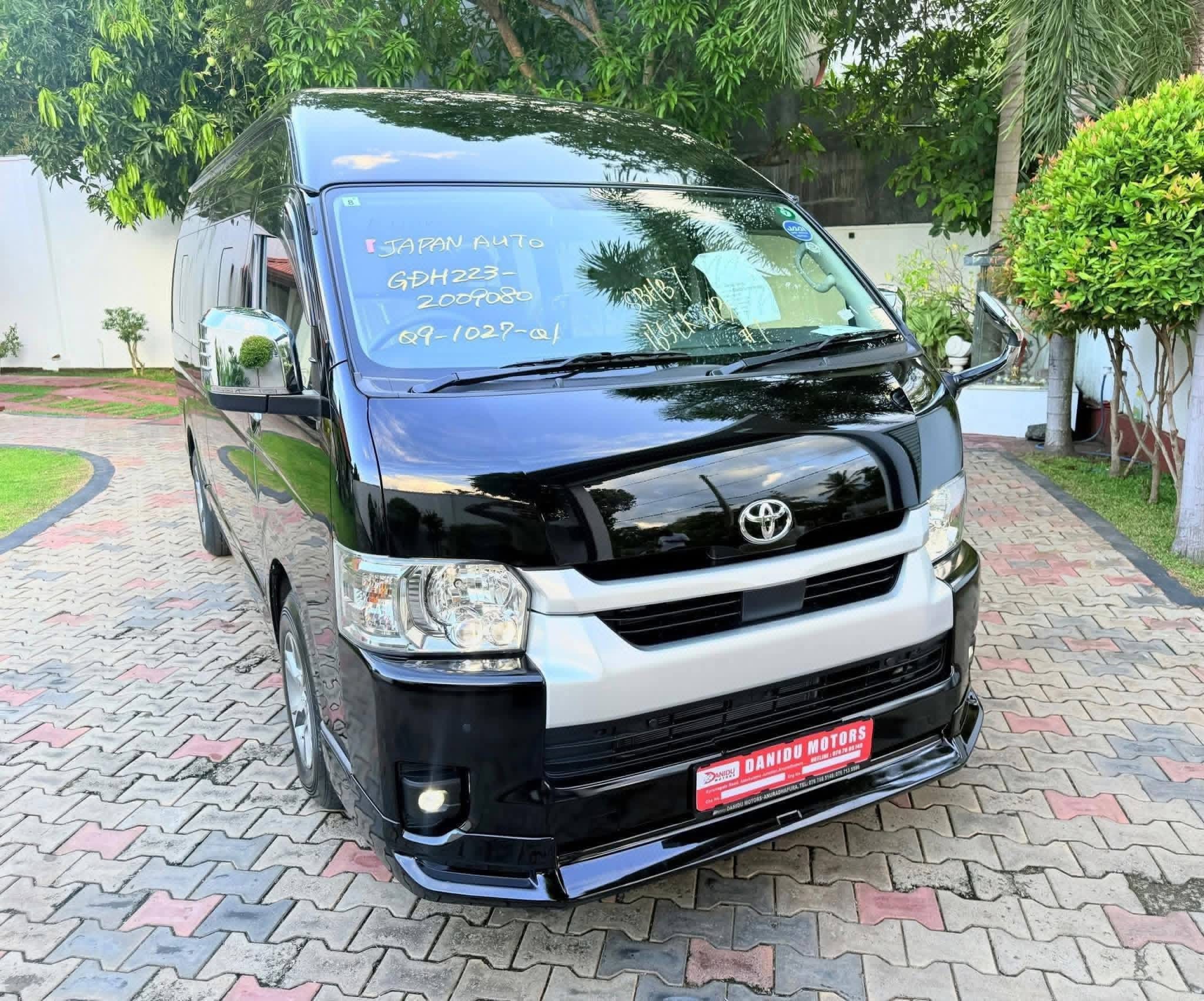 Toyota Hiace 2025 - Brand New Van sale in Sri Lanka - patpat.lk
