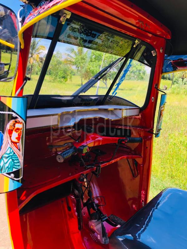 Bajaj Three Wheel 2005 - பயன்படுத்தப்பட்டது முச்சக்கர வண்டி sale in Sri Lanka - patpat.lk