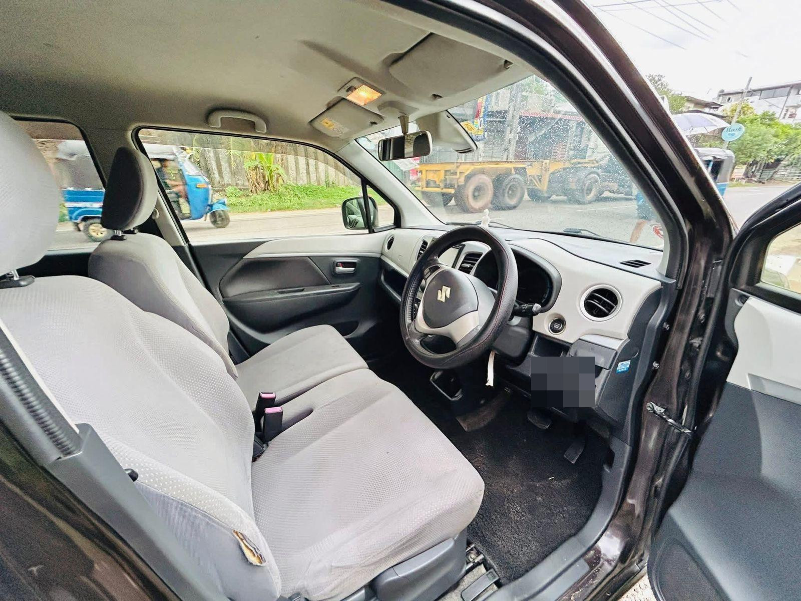 Suzuki Wagon R 2014 - பயன்படுத்தப்பட்டது கார் sale in Sri Lanka - patpat.lk