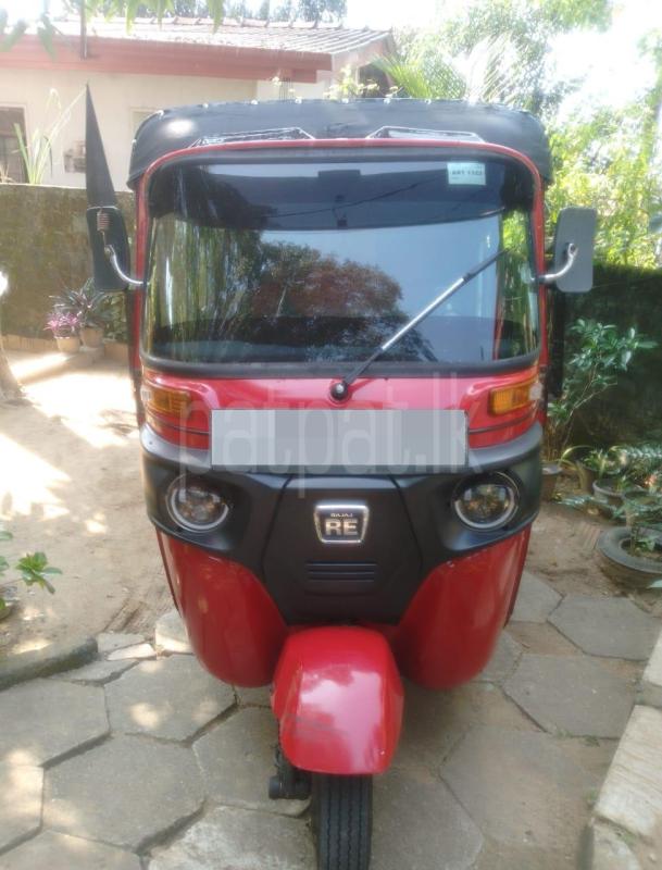 Bajaj 4 stroke 2019 - பயன்படுத்தப்பட்டது முச்சக்கர வண்டி sale in Sri Lanka - patpat.lk