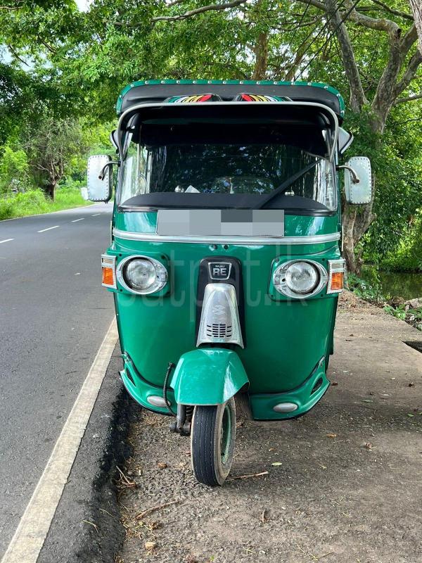 Bajaj Three Wheel 2013 - பயன்படுத்தப்பட்டது முச்சக்கர வண்டி sale in Sri Lanka - patpat.lk