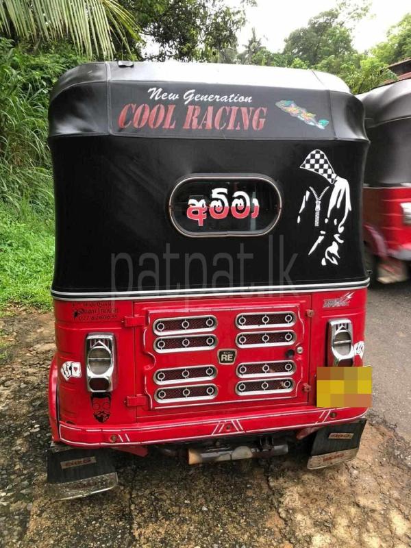 Bajaj Three Wheel 2016 - பயன்படுத்தப்பட்டது முச்சக்கர வண்டி sale in Sri Lanka - patpat.lk