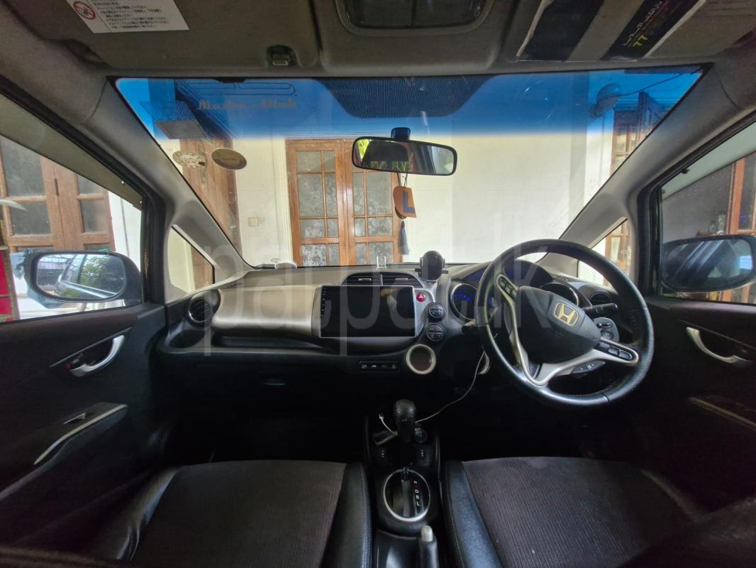 Advertisement image 4