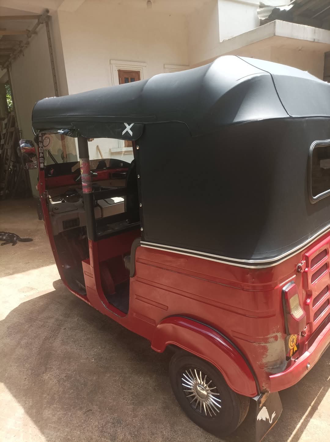 Bajaj Three Wheel 2016 - භාවිතා කරන ලද ත්‍රිරෝද රථය sale in Sri Lanka - patpat.lk