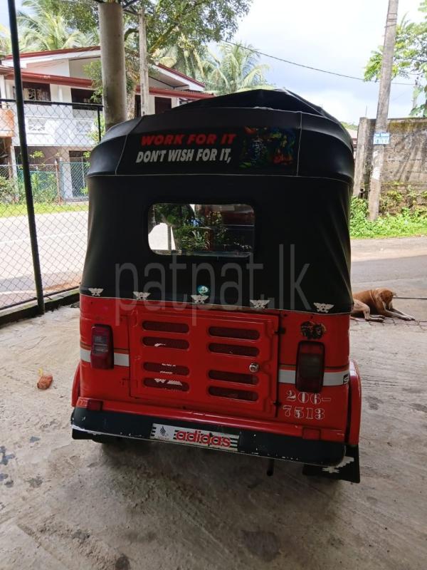 Bajaj 2 stroke 1999 - Used Three wheeler sale in Sri Lanka - patpat.lk