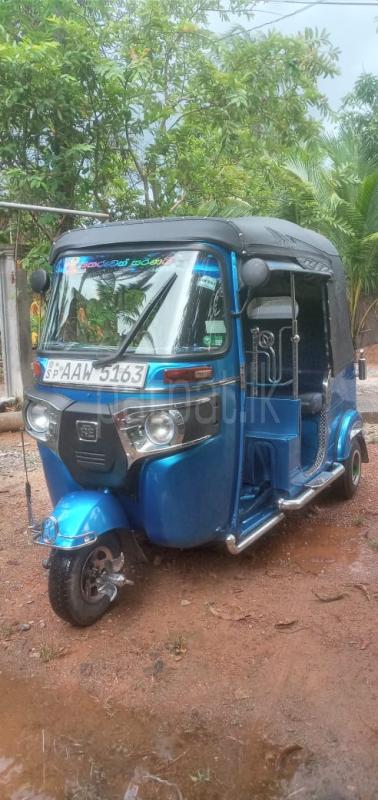Bajaj Three Wheel 2015 - பயன்படுத்தப்பட்டது முச்சக்கர வண்டி sale in Sri Lanka - patpat.lk