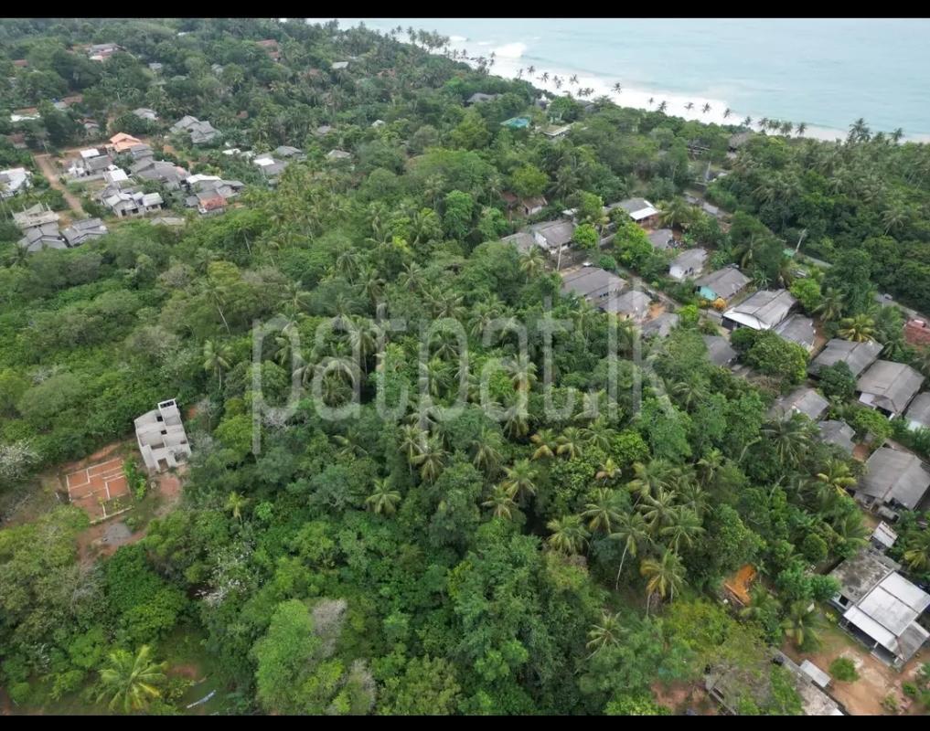 Commercial Land for Sale in Dikwella