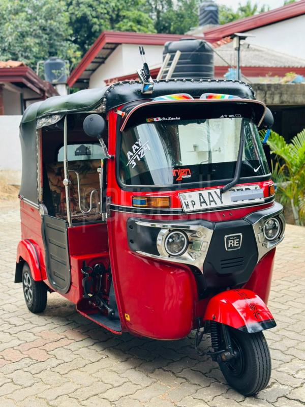 Bajaj Three Wheel 2015 - Used Three wheeler sale in Sri Lanka - patpat.lk