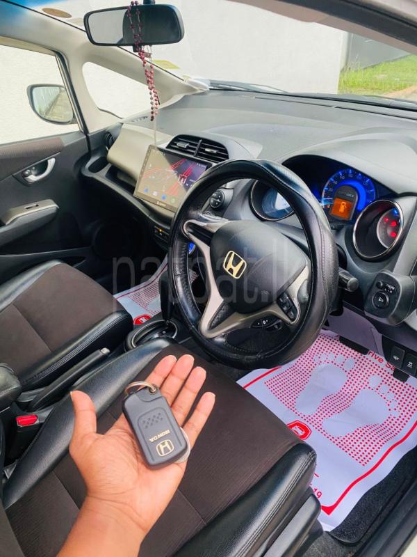 Advertisement image 4